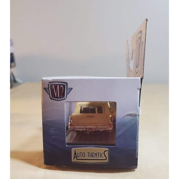 NIB M2 1957 Chevrolet Sedan Delivery Stock 1/64 - Picture 4 of 4